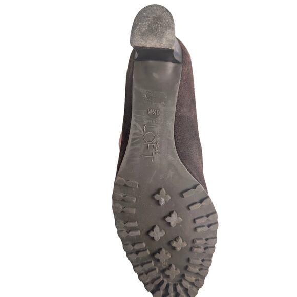 Ann Taylor Loft Dark Brown Suede Leather Heeled Ankle Boot Size 6.5 Fall - Picture 6 of 8